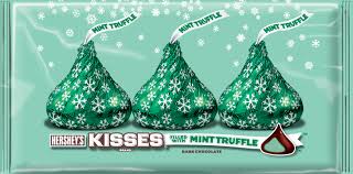 Hershey's Christmas Kisses Dark Chocolate, Filled with Mint Truffle, 10.0 oz (283g) Hersheys